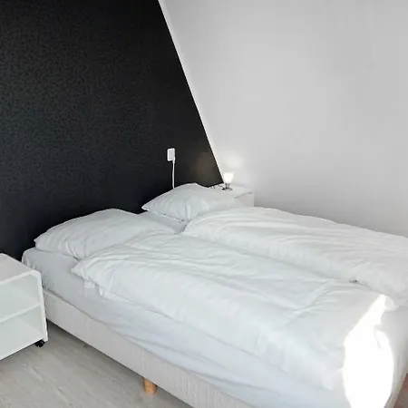 Plevier Comfort-3 By Interhome